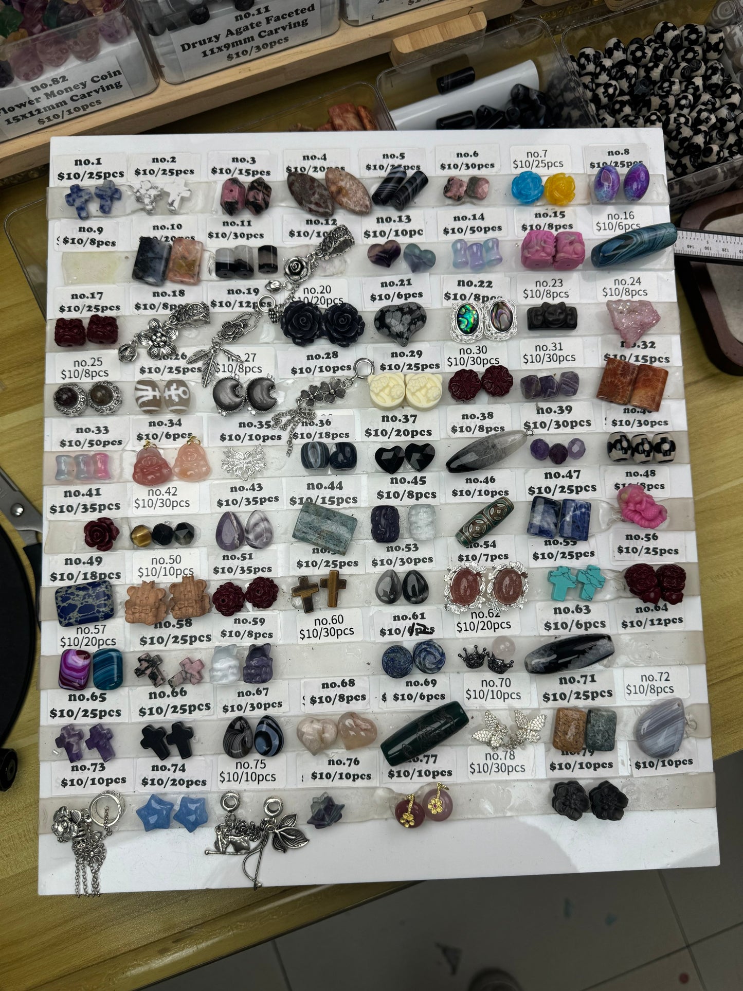 DIY Beads&Charms (Galaxy Diy/Beadhappier)